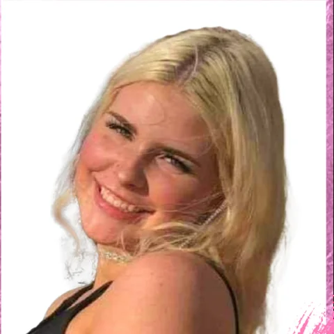 Karly Rain smiling.